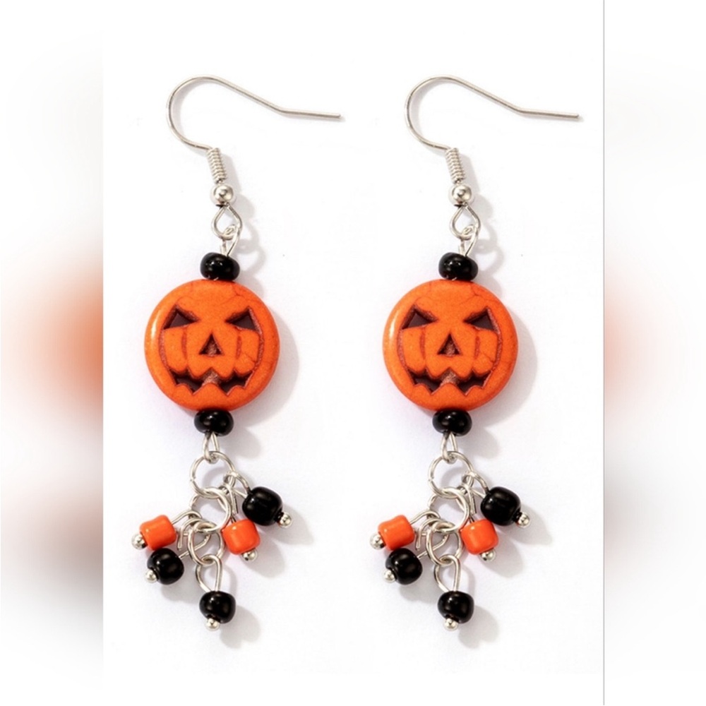 Spooky Beaded Pumpkin Dangle Earrings